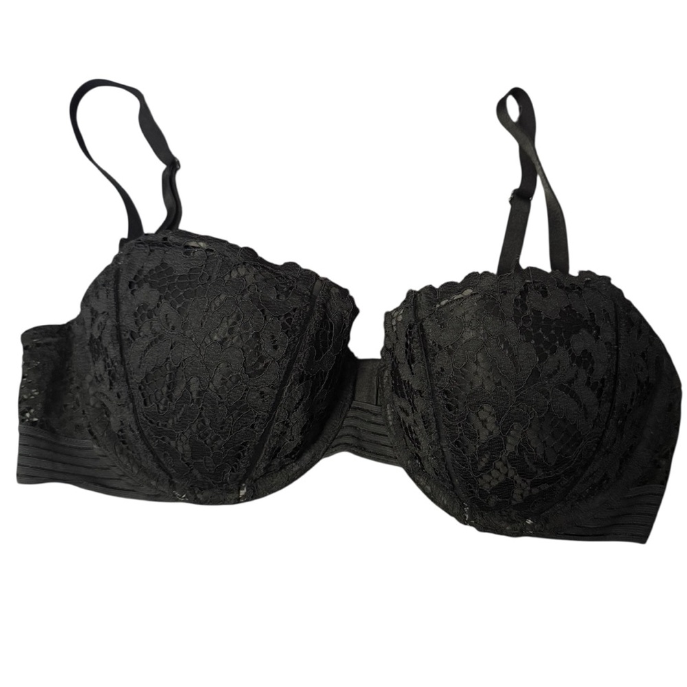 Victoria’s Secret “Very Sexy Uplift Balconet” Bra
